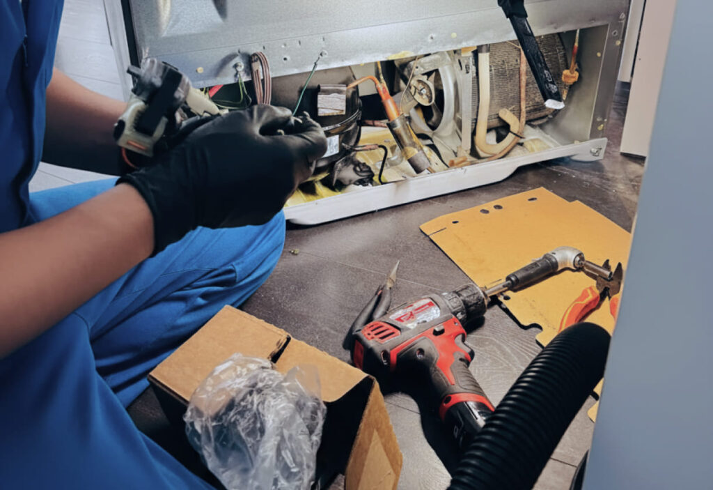 Refrigerator Repair Service 11